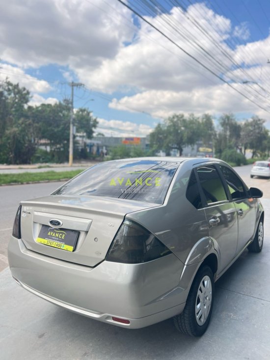 ford-fiesta-sd-1-6-2013-45318