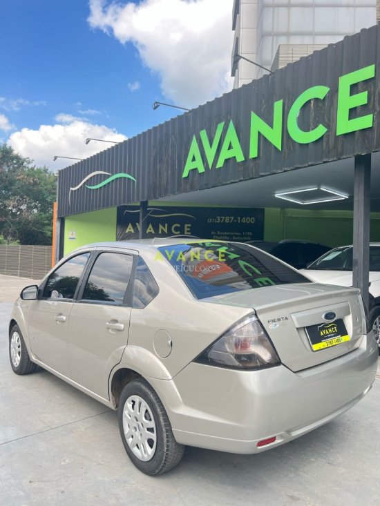 ford-fiesta-sd-1-6-2013-45321