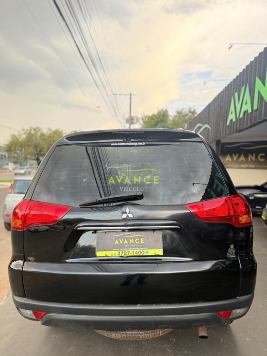 mitsubishi-pajero-dakar-3-2-2011-51126