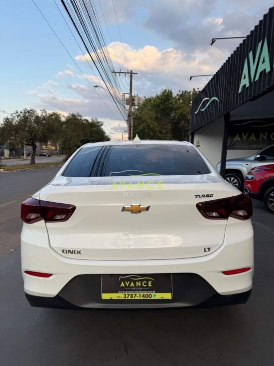 gm-onix-sd-lt-1-0-turbo-2023-49835